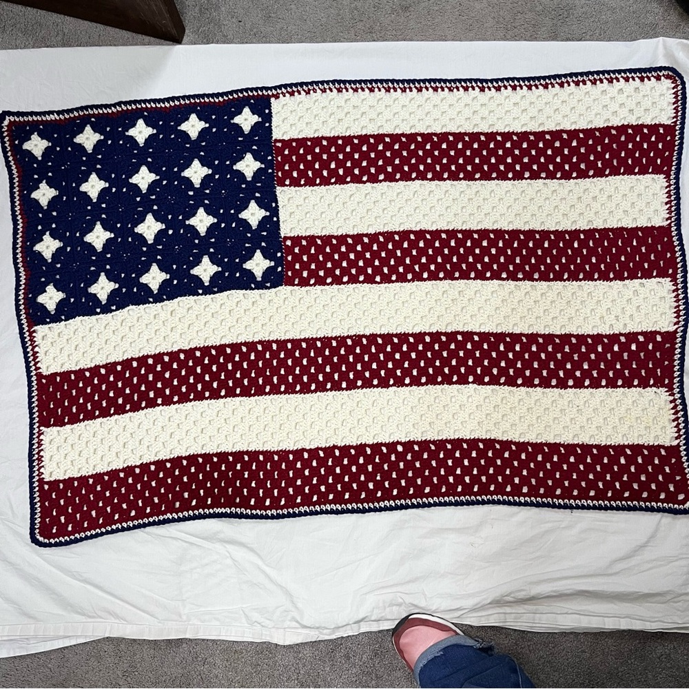American Flag USA Hand Made Afghan Crochet Blanket Throw Folk Art USA 53.5x32